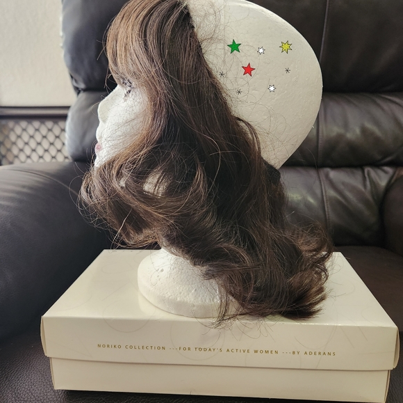 Dark Brown Halo Wig w/hat - Picture 12 of 13